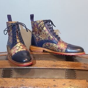 TAFT Milano Navy & Atlas Gold Floral Brocade Boots, Rare!! Size 10 (43)